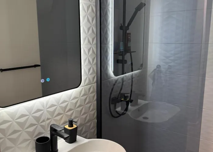 Work And Relax In Life * סוזופול