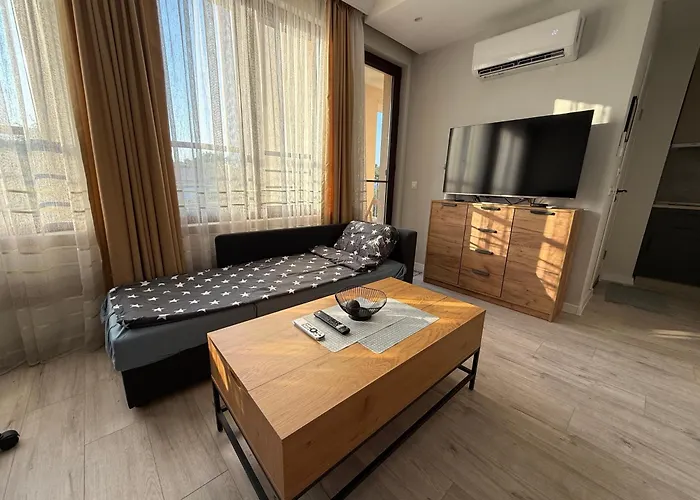 Work And Relax In Life סוזופול